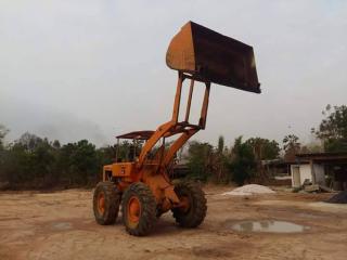 ขายรถตักล้อยาง JH30 เครื่องดี แขนยาว บุ้งกี้ใหญ่ รถสวยสภาพพร้อมใช้งาน สนใจโทร 090-8588220คุณนะ 093-3258446คุณบิว 