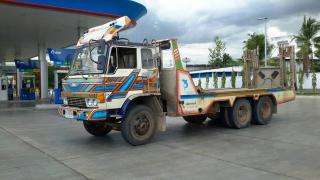 ขายรถเทรลเลอร์2เพลา FM17 เครื่อง168แรง EH700 มีบันไดขึ้นรถเกี่ยว สภาพพร้อมใช้งาน เอกสารถูกต้อง เล่มทะเบียนพร้อมโอน ราคา495,000 สนใจโทร 090-8588220คุณนะ 093-3258446คุณบิว