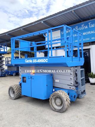 รถกระเช้า Scissor Lift Genie GS4069DC