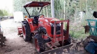 ขายรถไถ KUBOTA L4708 อุปกรณ์ครบ ดันหน้า ผานหลัง โรตารี่ รถสวยสภาพพร้อมใช้งาน เอกสารพร้อมโอน สนใจโทร 090-8588220คุณนะ 093-3258446คุณบิว 